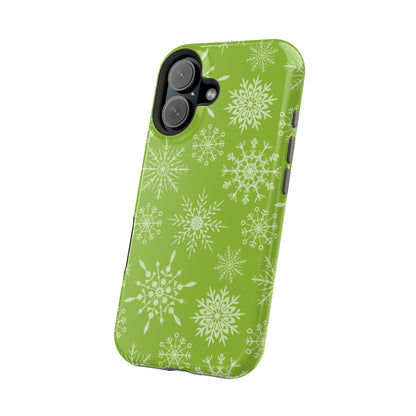 Green Snowflake Pattern – MagSafe iPhone Series Case