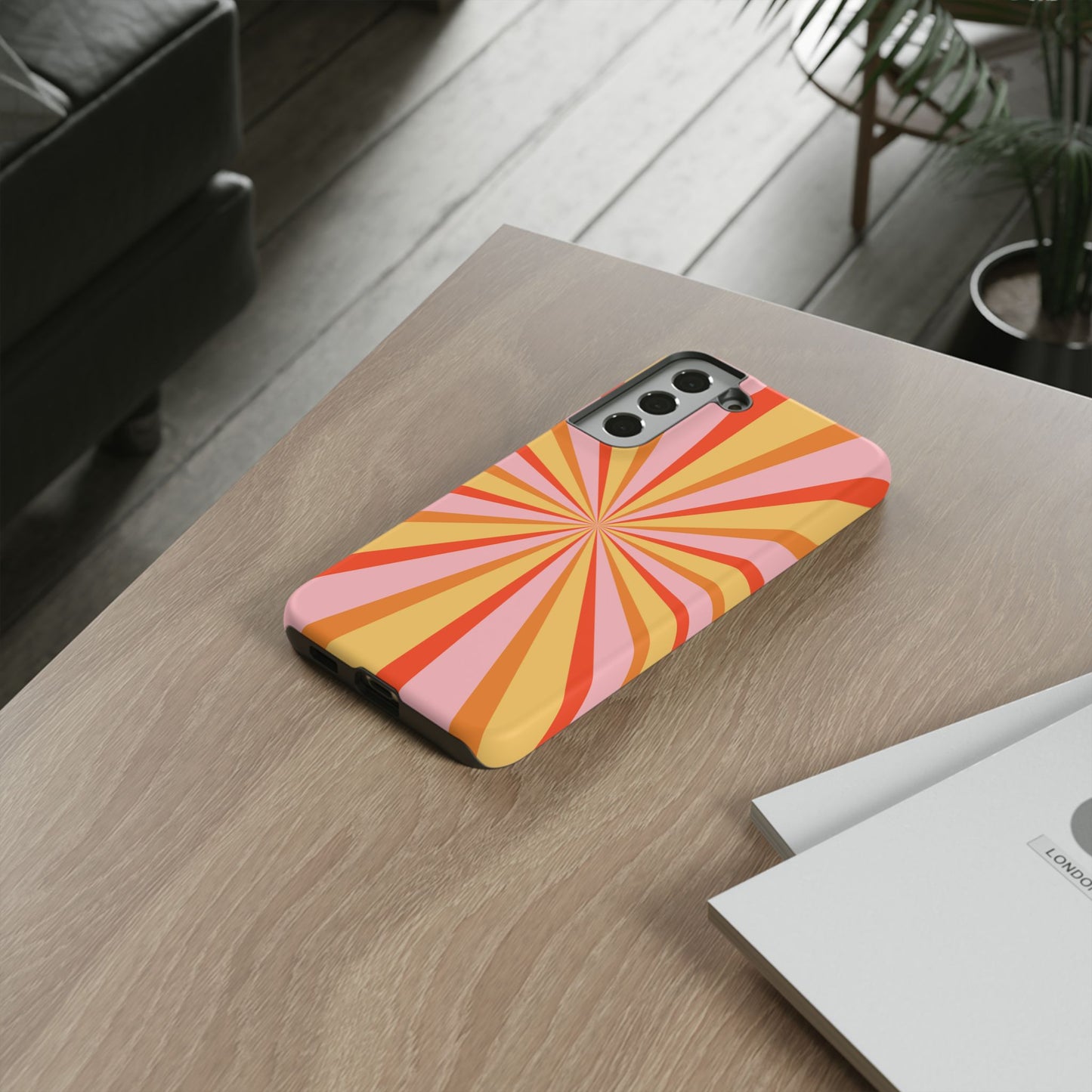 Bold Retro Sunburst Samsung Galaxy Case – Vibrant 70s-Inspired Rays in Orange, Pink, and Yellow