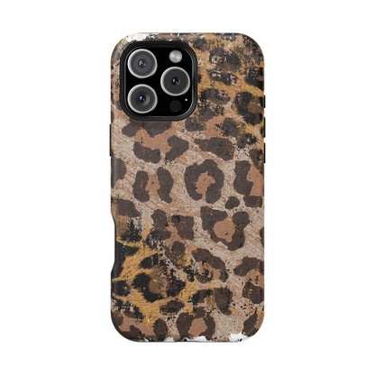 Vintage Distressed Leopard Print - MagSafe iPhone Series Case