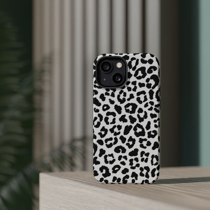 Monochrome Leopard Print Tough MagSafe iPhone Case – Classic Black and White Design with Dual-Layer Protection