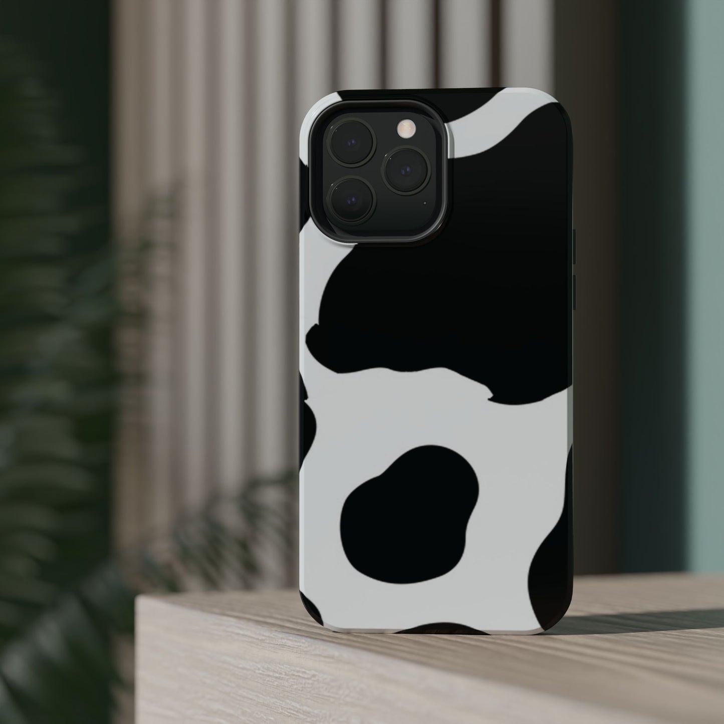 Bold Black and White Cow Print Tough MagSafe iPhone Case – Modern Animal Pattern with Dual-Layer Protection