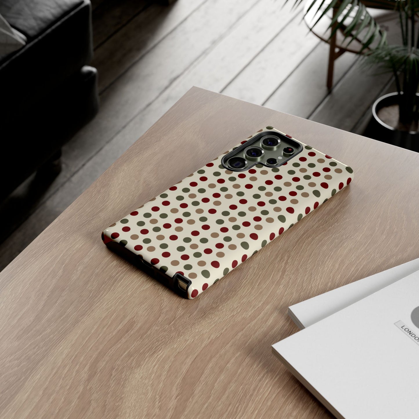 Festive Red & Green Polka Dots on Cream – Samsung Galaxy Case