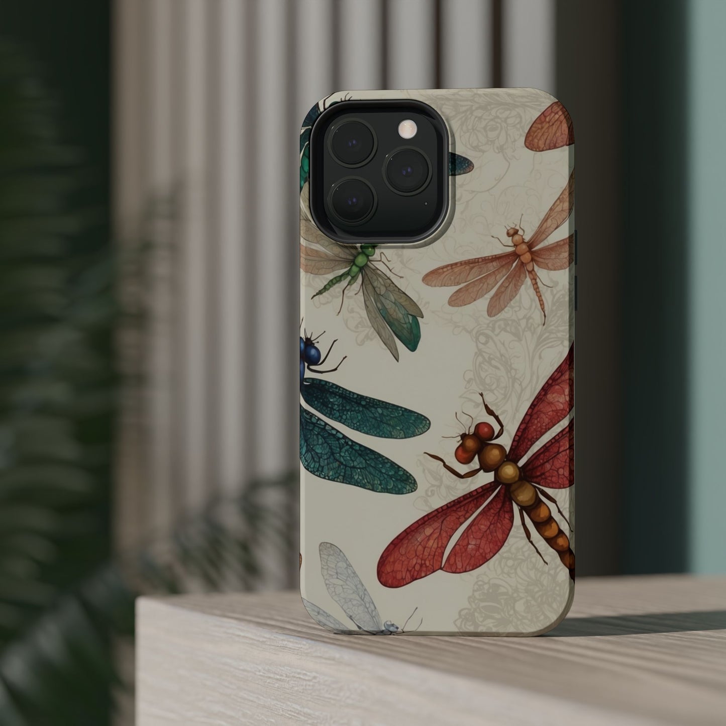 Vintage Dragonfly Garden – MagSafe iPhone Series Case