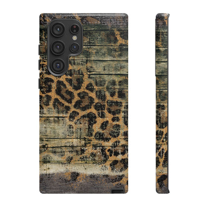 Rustic Wood and Leopard Print Tough Samsung Galaxy Case – Distressed Western Design with Dual-Layer Protection