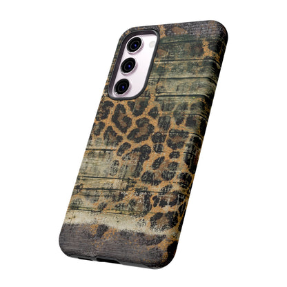 Rustic Wood and Leopard Print Tough Samsung Galaxy Case – Distressed Western Design with Dual-Layer Protection