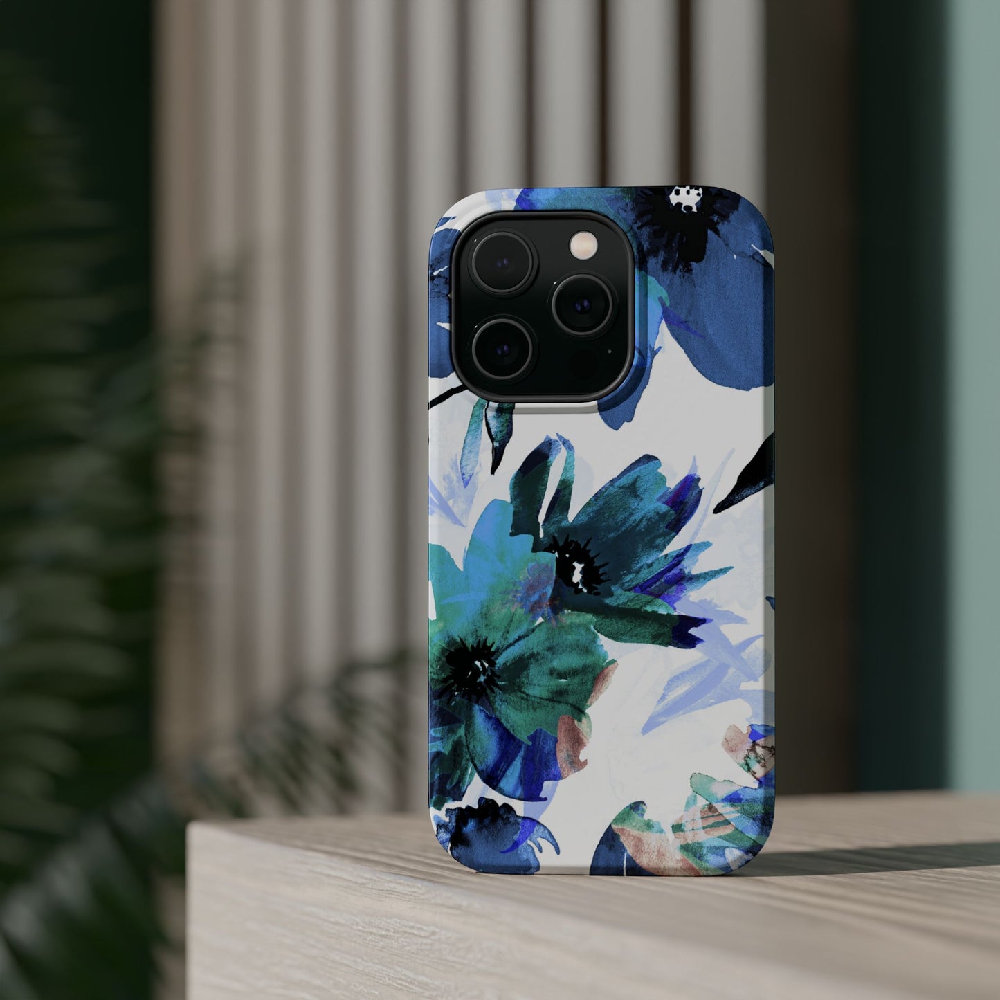 MagSafe iPhone Case – Serene Blue Blossom