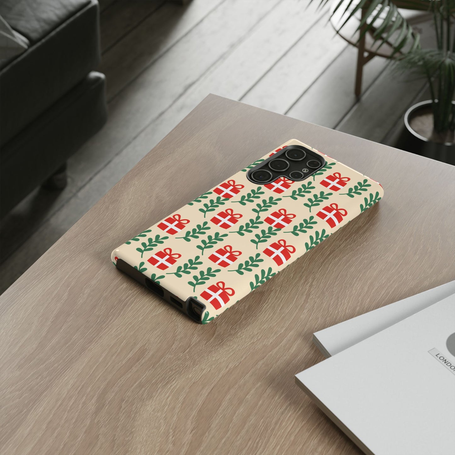 Samsung Galaxy Case: Holiday Cheer – Red Gifts & Green Leaves