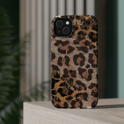 Vintage Distressed Leopard Print - MagSafe iPhone Series Case