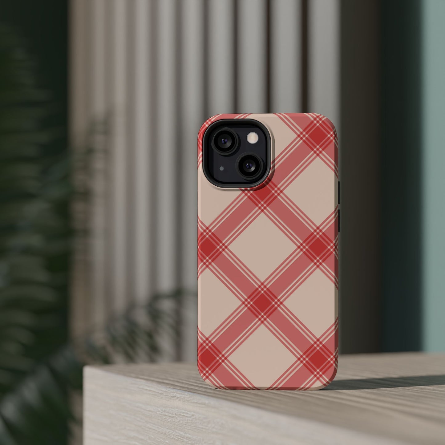 Soft Peachy Red Plaid MagSafe Case