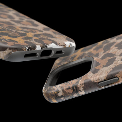 Vintage Distressed Leopard Print - MagSafe iPhone Series Case