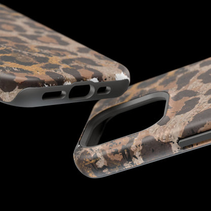 Vintage Distressed Leopard Print - MagSafe iPhone Series Case