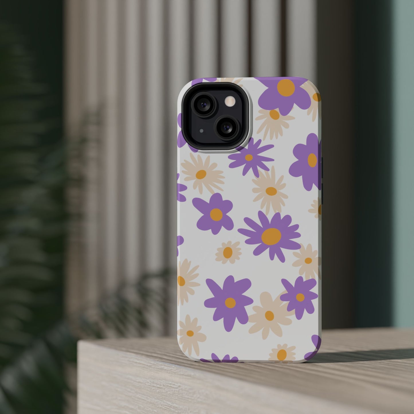 Retro Daisy Flower MagSafe iPhone Case – Pastel Purple & Cream Floral Design with Matte Finish