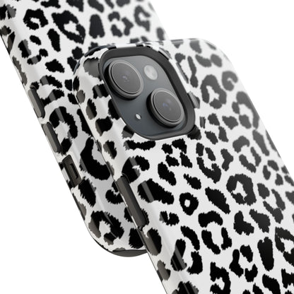 Monochrome Leopard Print Tough MagSafe iPhone Case – Classic Black and White Design with Dual-Layer Protection