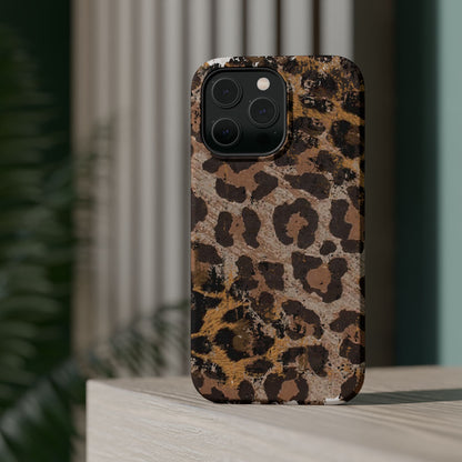 Vintage Distressed Leopard Print - MagSafe iPhone Series Case