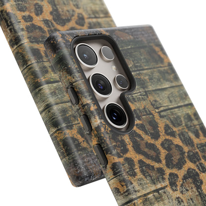 Rustic Wood and Leopard Print Tough Samsung Galaxy Case – Distressed Western Design with Dual-Layer Protection