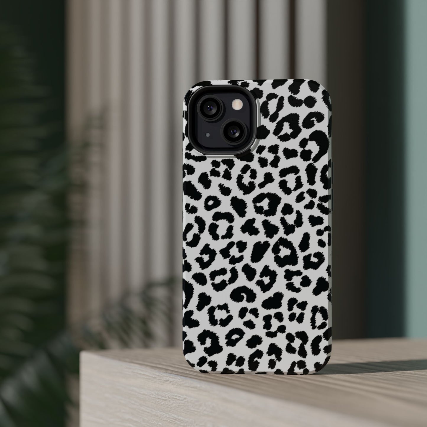 Monochrome Leopard Print Tough MagSafe iPhone Case – Classic Black and White Design with Dual-Layer Protection