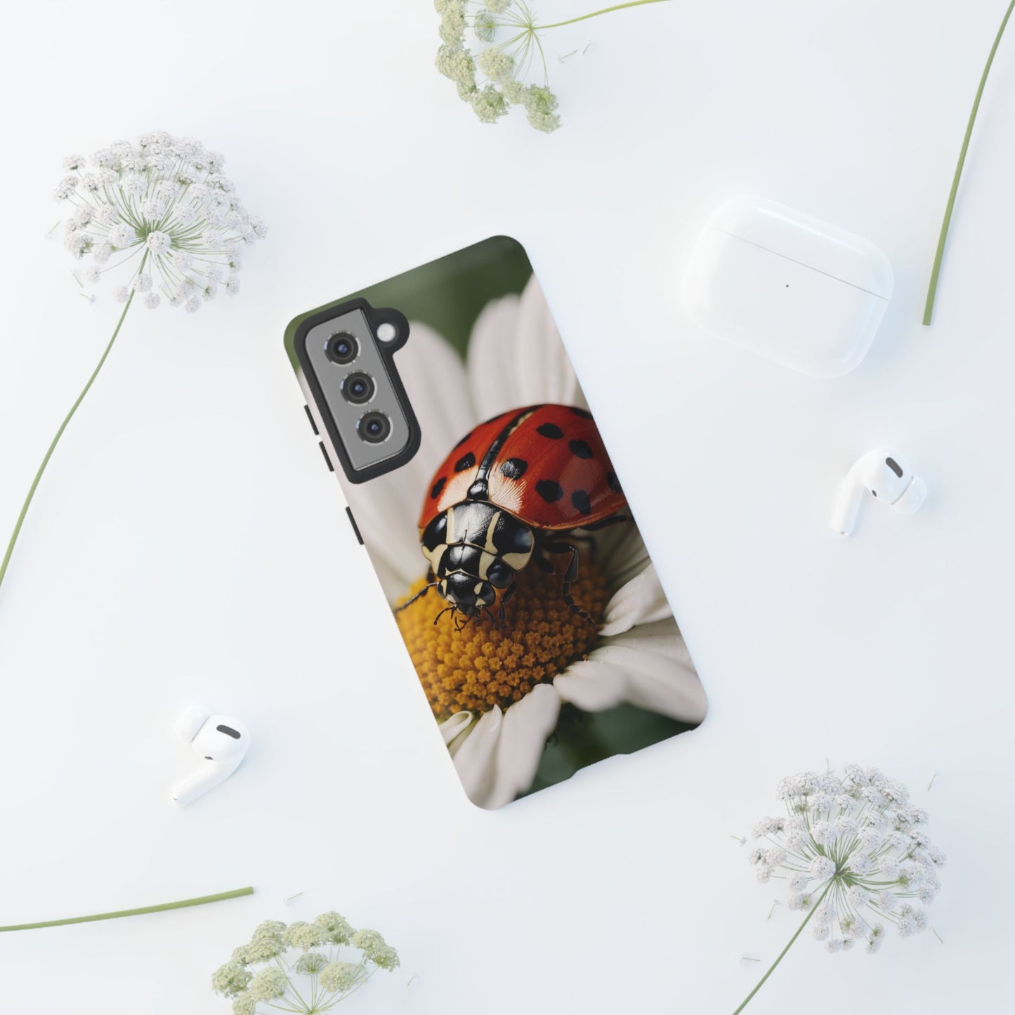 Samsung Galaxy Case: Ladybug on White Daisy