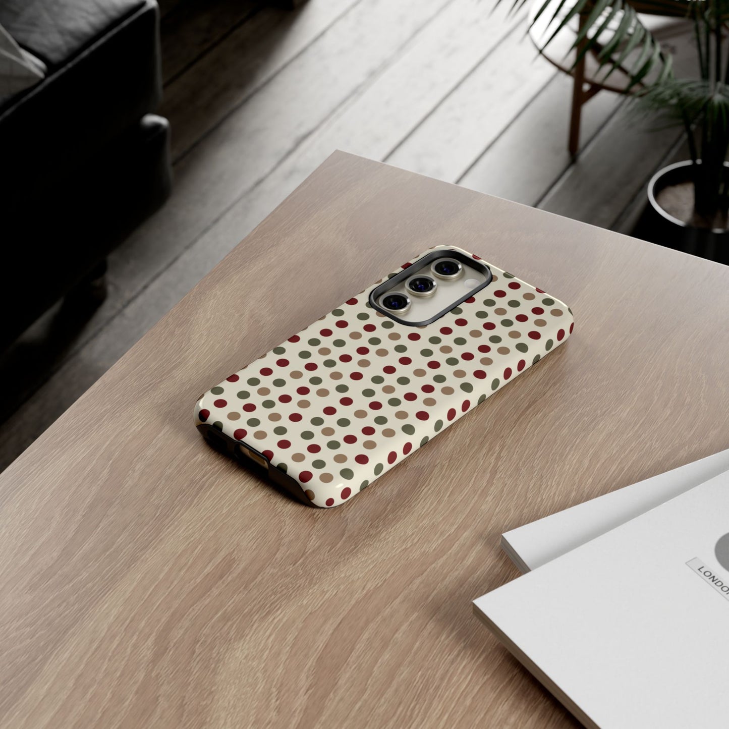 Festive Red & Green Polka Dots on Cream – Samsung Galaxy Case