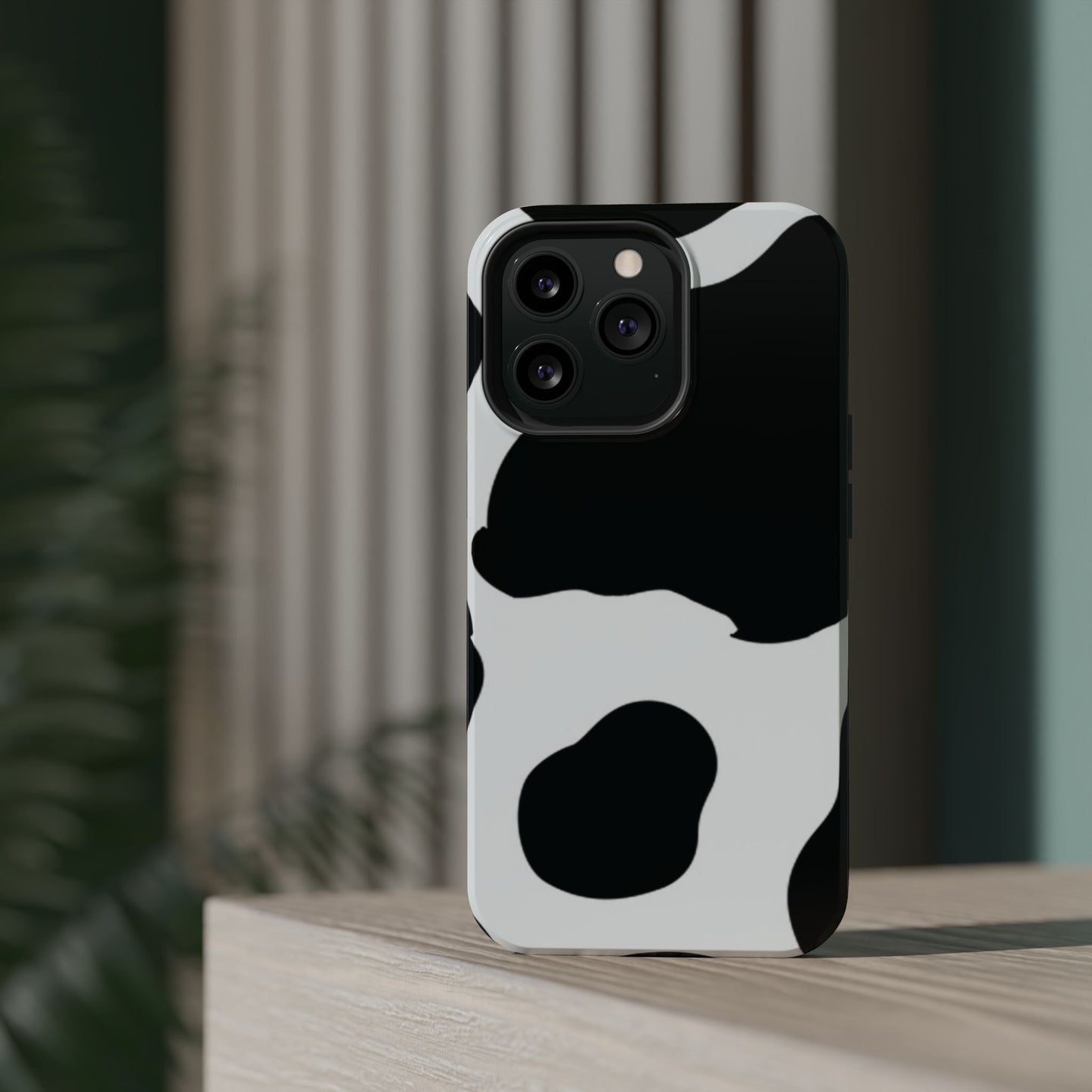 Bold Black and White Cow Print Tough MagSafe iPhone Case – Modern Animal Pattern with Dual-Layer Protection