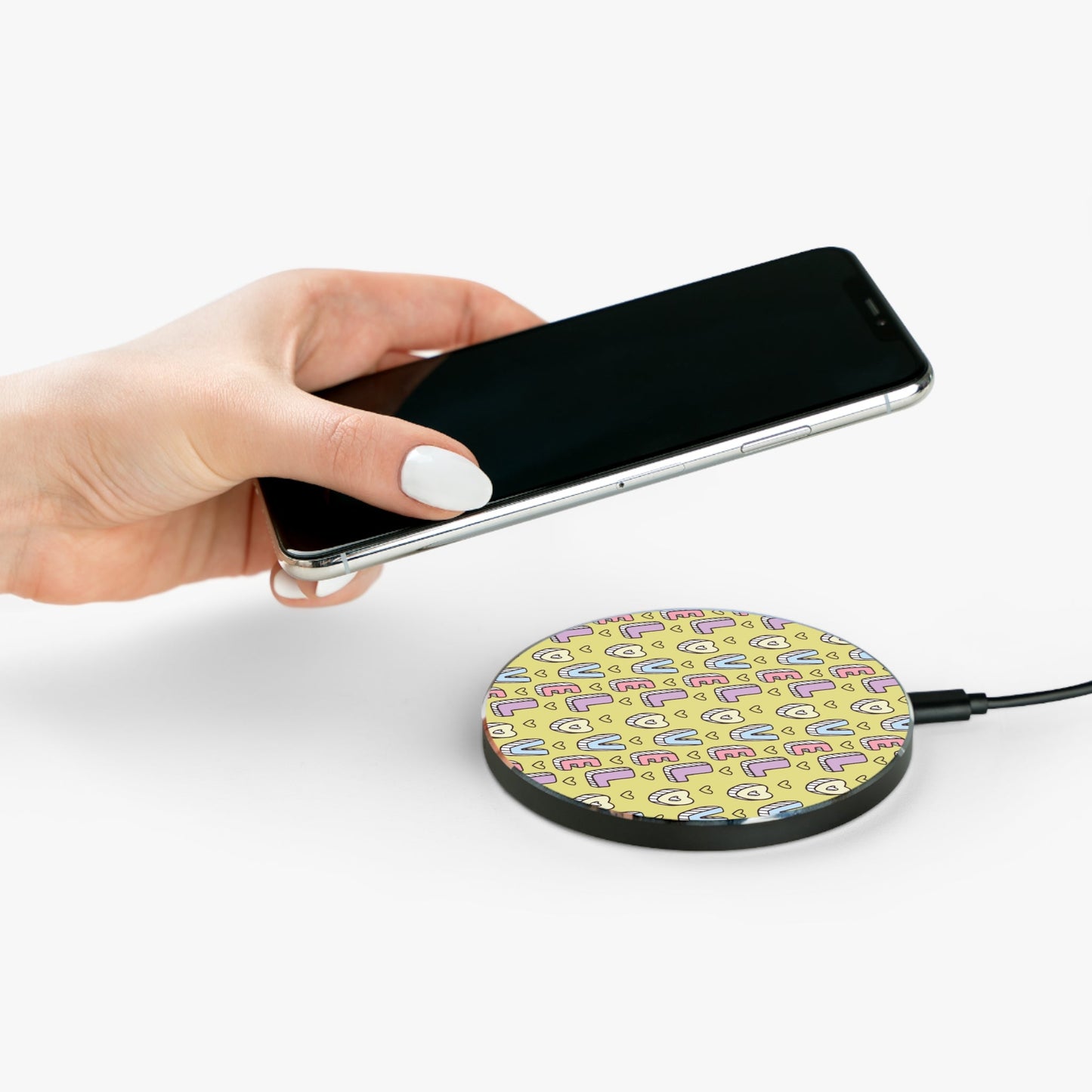 Pastel Love Pattern Wireless Charger – Qi Compatible, Non - Slip Design - BOGO Cases